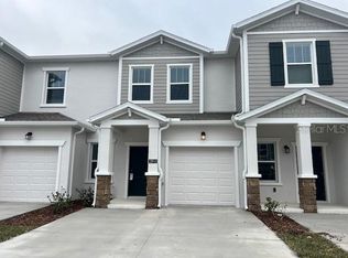2911 Savoir Ave, Davenport, FL 33837