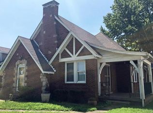 8 N 28th St, Belleville, IL 62226