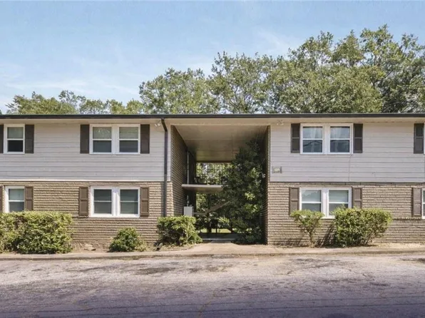 1124 Scott St SE, Conyers, GA 30012