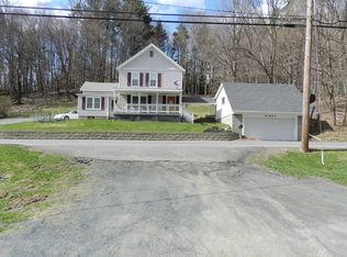 129 Green Hollow Rd, Petersburgh, NY 12138