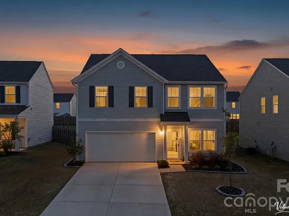 119 Mooring Dr, Statesville, NC 28677