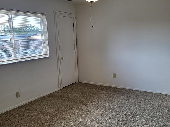 5th image of 4072 Sir Bors Ct APT 4