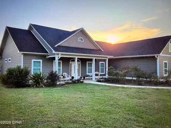 3411 Parkwood Dr, Marianna, FL 32446
