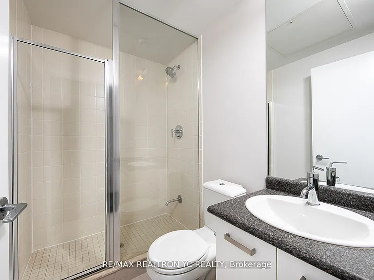 832 Bay St #3510 — Photo 17