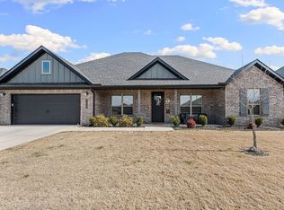 2208 Abbott Ln, Pea Ridge, AR 72751