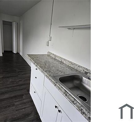 5th image of 1138 W 24th St #A