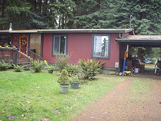 1st image of 29256 Beach Dr NE