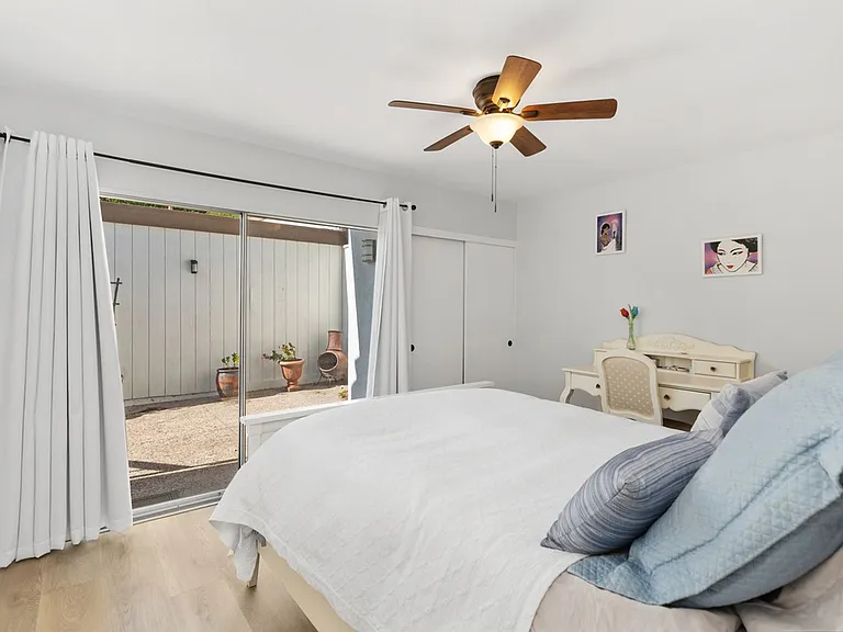 719 Calle Camisa — Photo 22