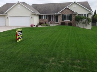 2195 Elvira Way, Green Bay, WI 54313