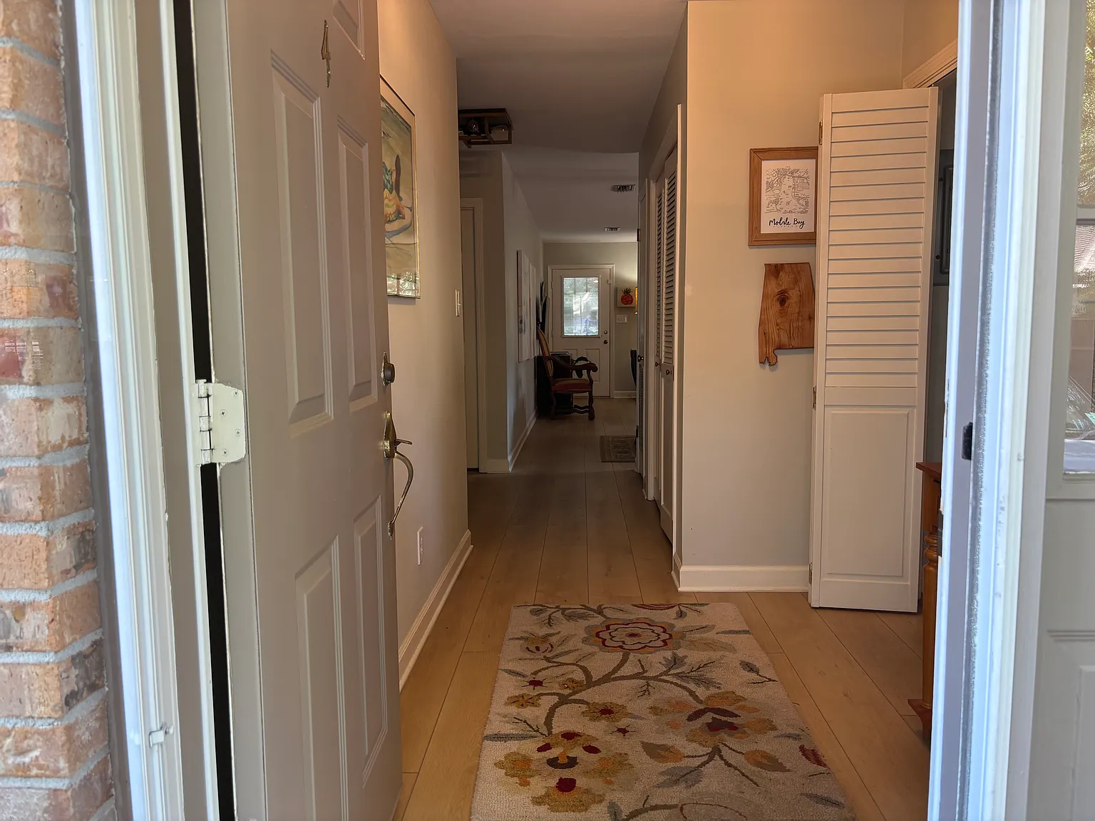 2 bed, 1260 sqft, $2,150 — Photo 2