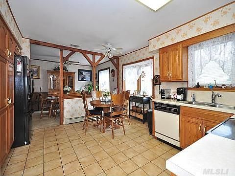 5th image of 106 Greenway Dr S