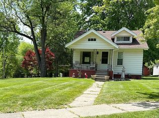 26135 Rose Hill Dr, Farmington Hills, MI 48334