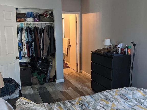 5th image of 3123 Logan Ave #1/2