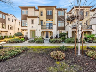 121 Fairchild Dr, Mountain View, CA, 94043