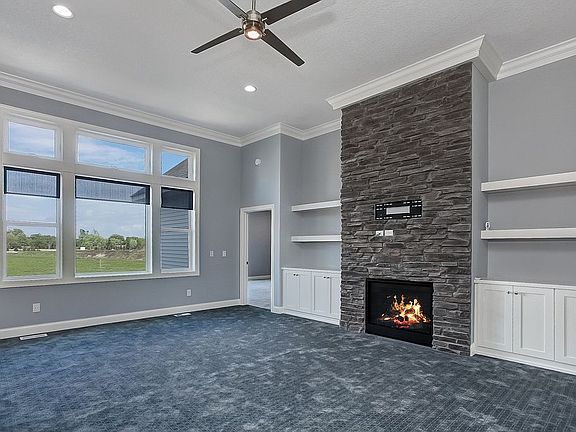 3rd image of 12737 Lake Vista Ln N
