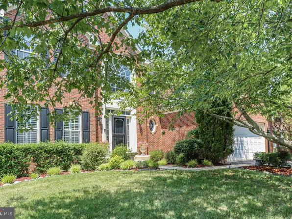 11 Temple Dr, Stafford, VA 22554