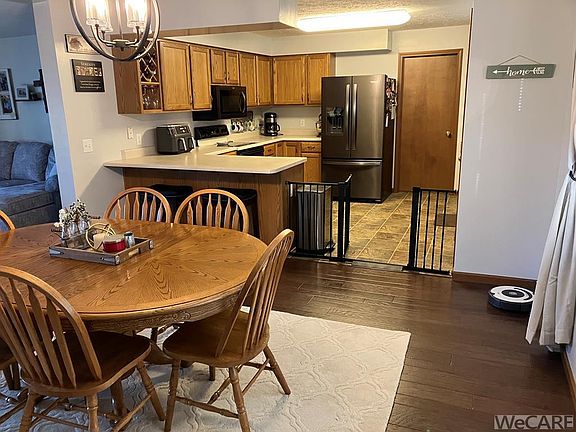 4th image of 256 Chippewa Dr