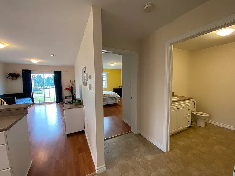 18 Elena Ct — Photo 5