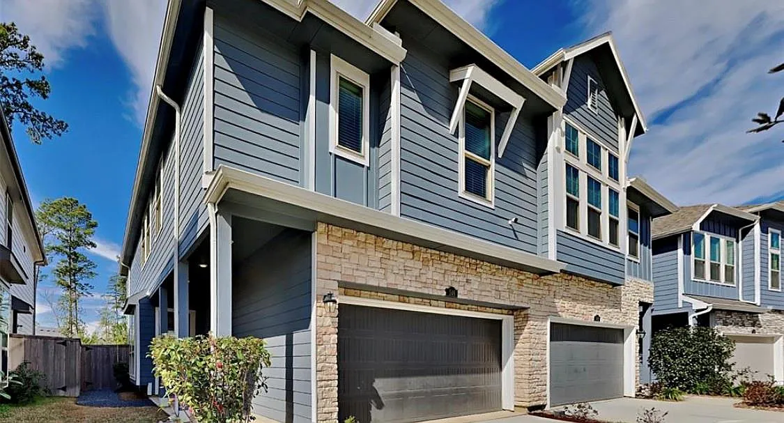 3 bed, 2.5 bath, 1891 sqft, $2,245 — Photo 1