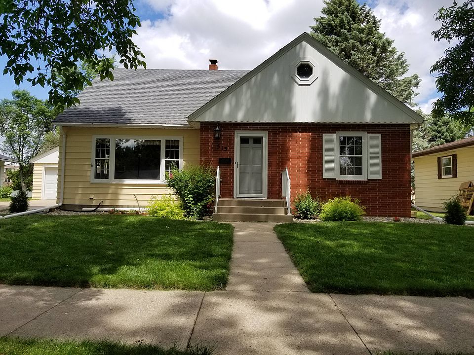 1st image of 513 Central Ave