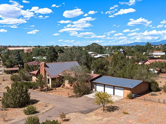 2nd image of 3649 Mimbres Ln