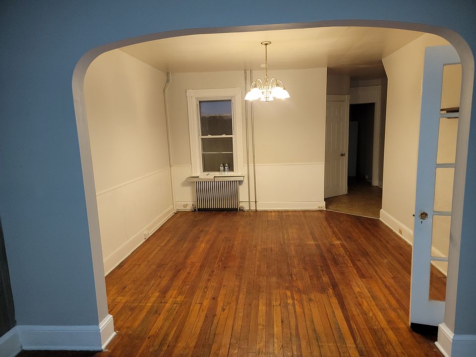 1st image of 236 N Franklin St #2