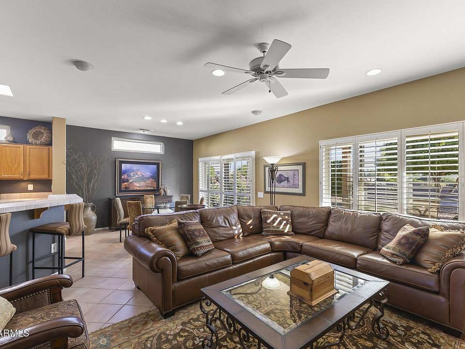 1st image of 15943 W WILDFLOWER Drive