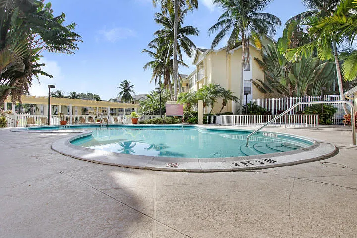 1 bed, 1.0 bath, 700 sqft, $2,000 — Photo 4