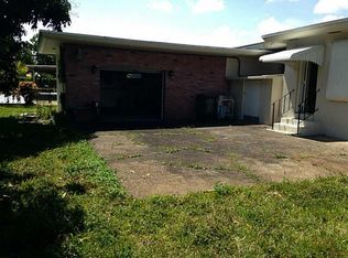 226 W 52nd St, Hialeah, FL 33012