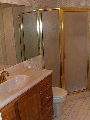 3rd image of 2514 Clairemont Dr Unit 310