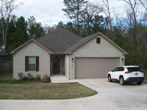 151 Apple Blossom Pl, Hot Springs National Park, AR 71913