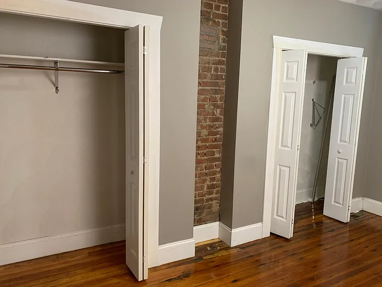 25 Arch St #1 — Photo 11