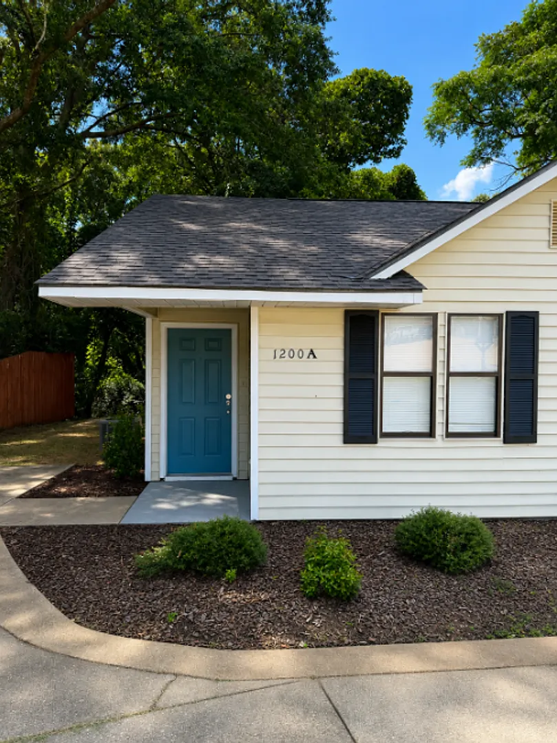 Brown Investments Duplex — Photo 1