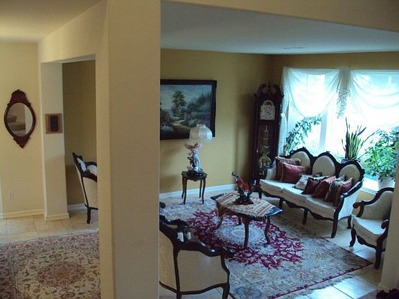 4th image of 7119 Montevista Dr SE