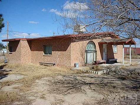 4th image of 301 Valle Lindo Dr