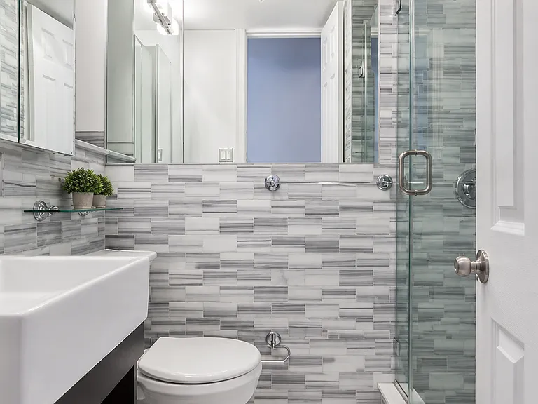 246 Mott St #4 — Photo 7