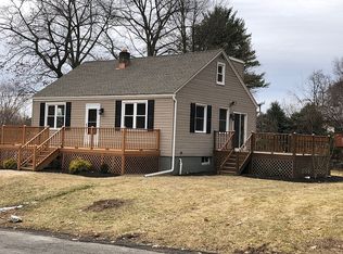 7 Lloyd Rd, Newburgh, NY 12550