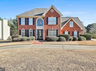 100 Roxbrough Ln, Fayetteville, GA 30215