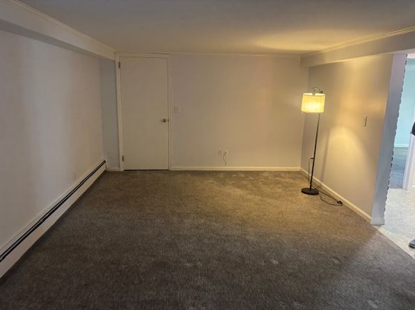 51 Rosalind Ave FLOOR 1