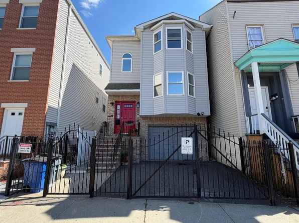 286 Broad St #2, Newark, NJ 07104