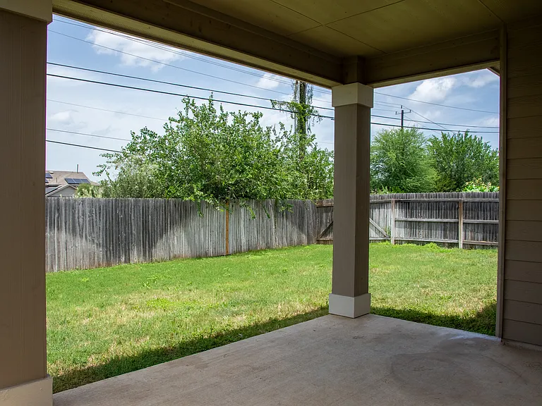 21807 Yucca Bnd — Photo 32