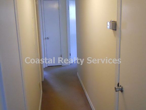 4th image of 27 Cape Dr NW APT D