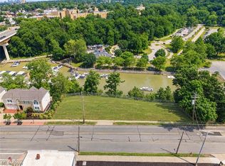 1619 Wooster Rd, Rocky River, OH 44116