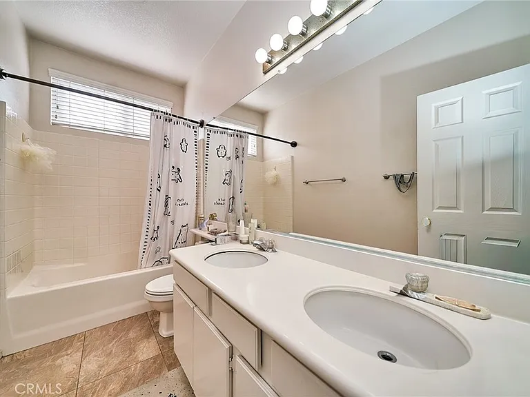 243 Seacountry Ln — Photo 6