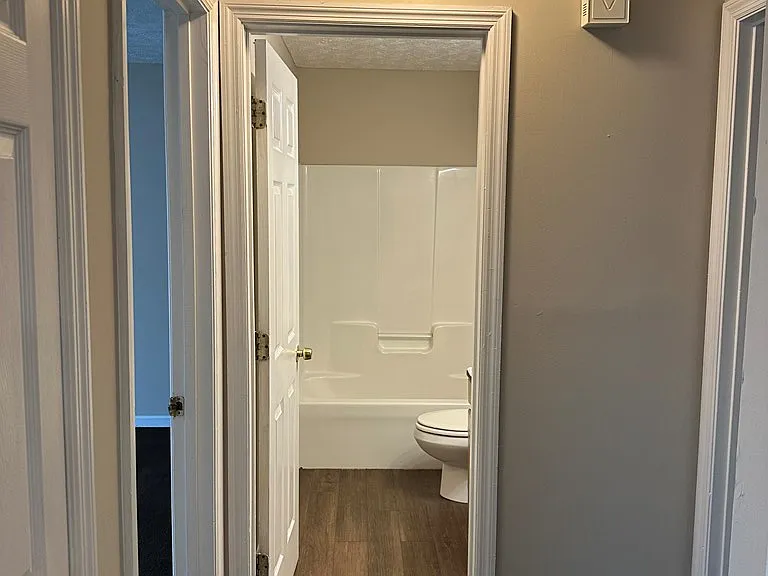 1501 Summerplace Dr — Photo 5