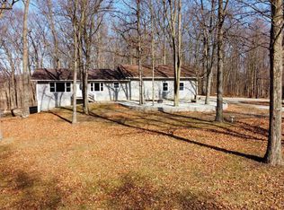 4860 W Old Trail Rd, Larwill, IN 46764