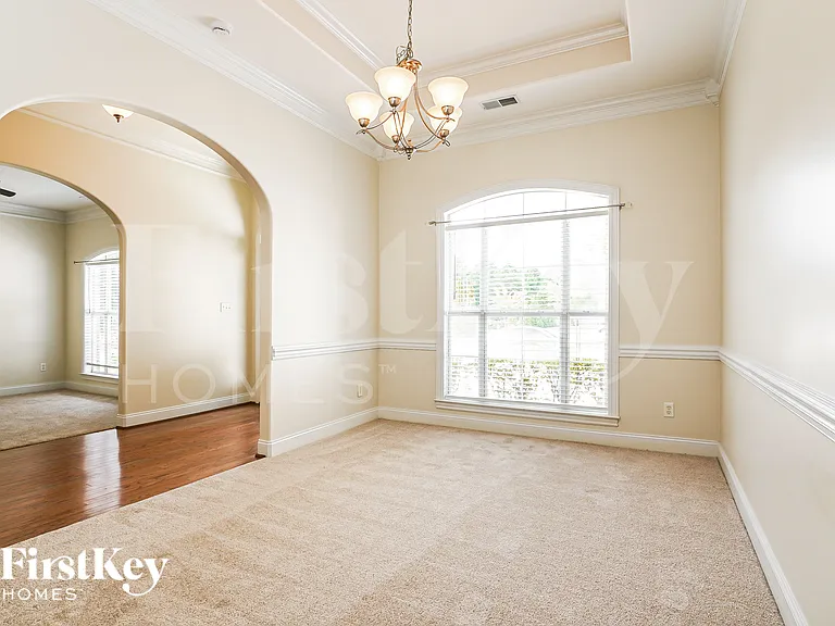 104 Belvedere Dr — Photo 5