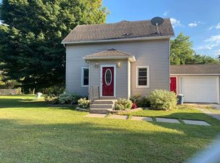 335 6th Ave SW, Cresco, IA 52136