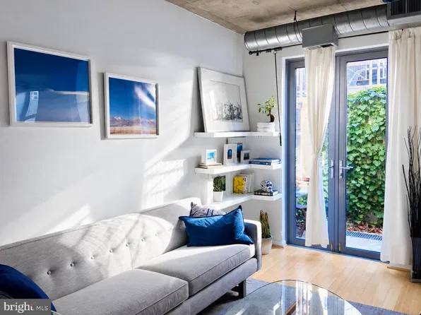 1300 N St NW APT 6, Washington, DC 20005