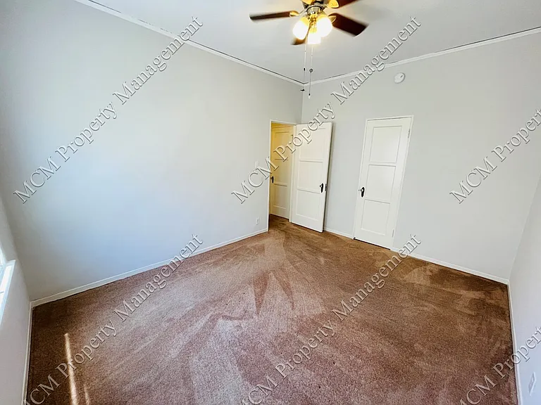 640 S Detroit St — Photo 10